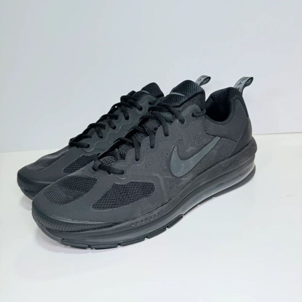 Nike Air Max Genome Mens size 12